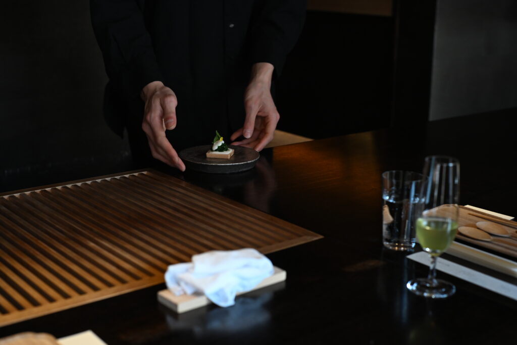 立礼茶室「然美（さび）」／京都市東山区祇園町